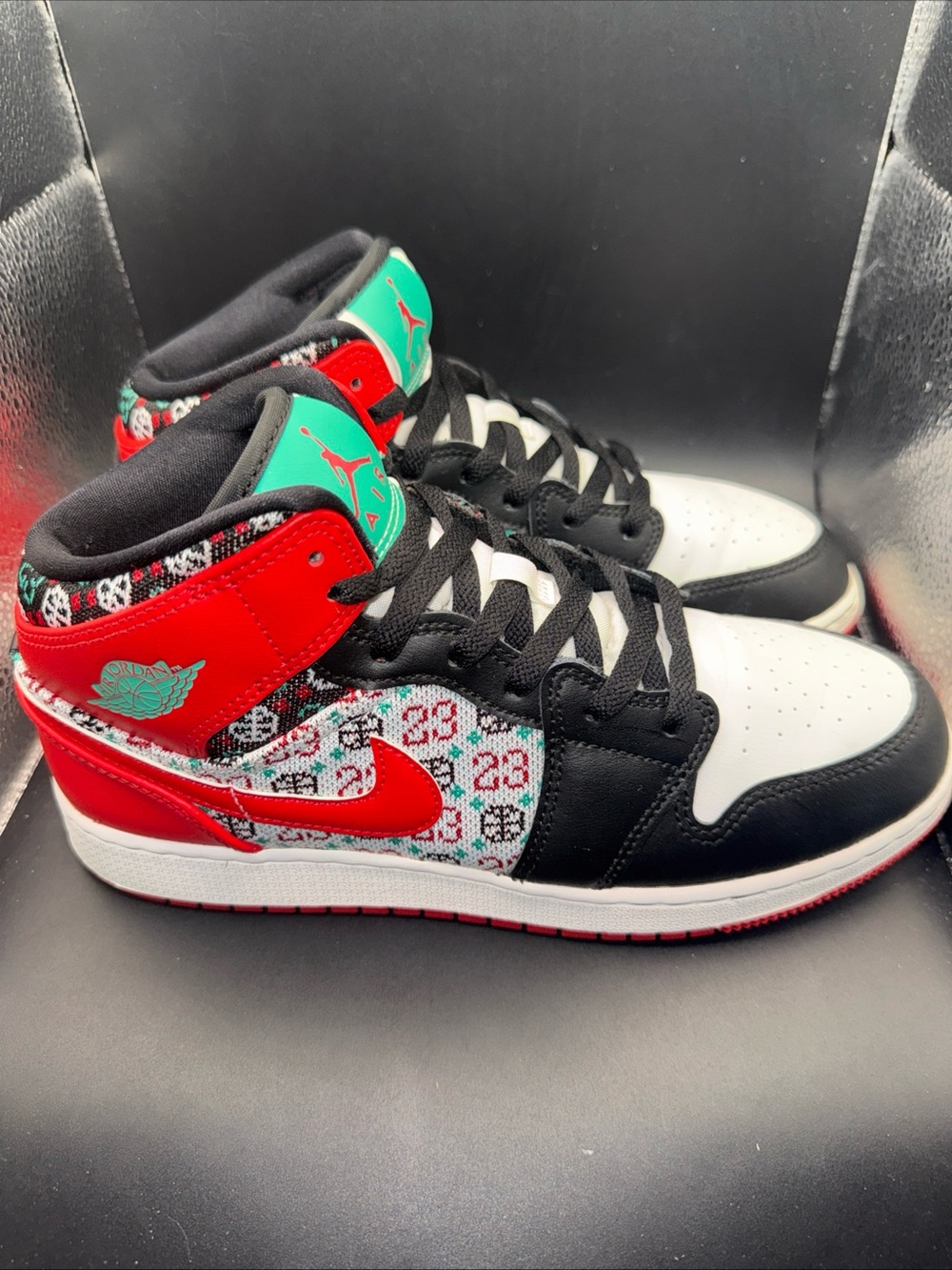 Size 7 (GS) - Jordan 1 SE High Ugly Christmas Sweater, Dm1207-150, Clean, W Box - Picture 5 of 11